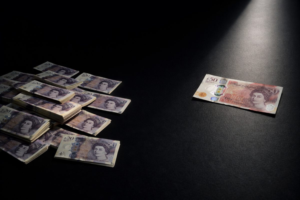 Greed vs. Dissatisfaction – The paradox of wanting more